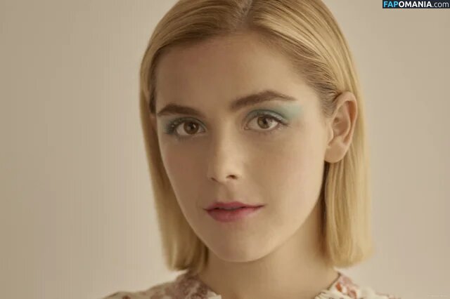 AdventuresSabrina / Kiernan Shipka / kiernanshipka Naken OnlyFans  Läckta Foto #715