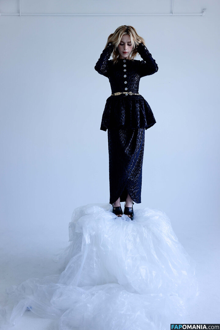 AdventuresSabrina / Kiernan Shipka / kiernanshipka Naken OnlyFans  Läckta Foto #1529