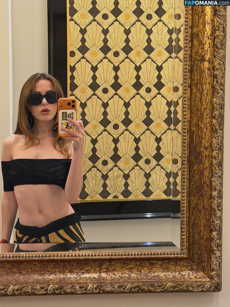 AdventuresSabrina / Kiernan Shipka / kiernanshipka Naken OnlyFans  Läckta Foto #1581
