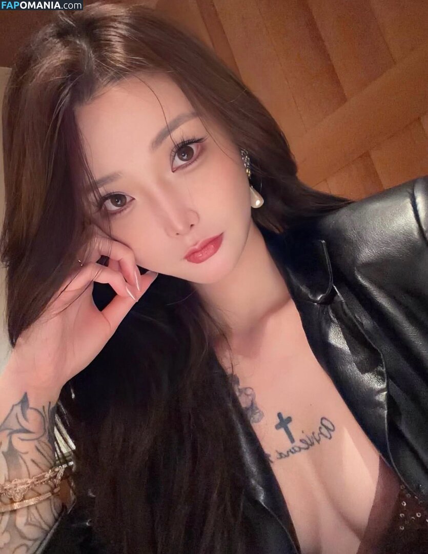 kiligkira Naken OnlyFans  Läckta Foto #7
