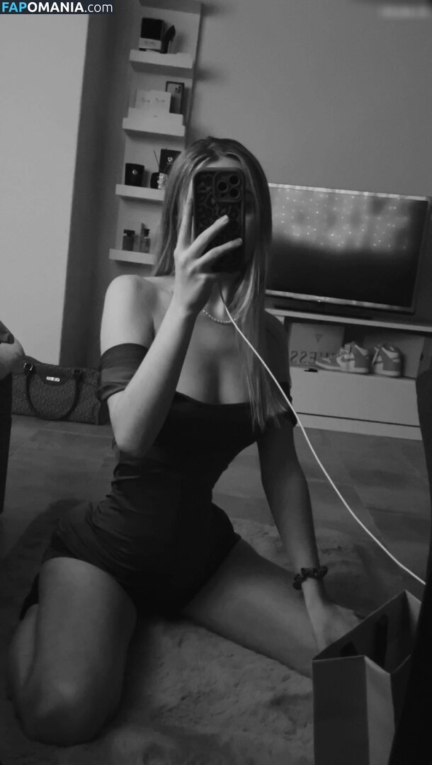Kim Jule / kim___jule / kim__jule / kimjule / kims__secret Naken OnlyFans  Läckta Foto #37