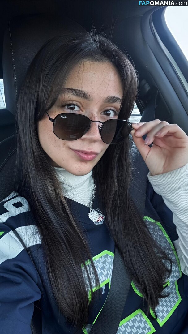 ayowhoischapis / kimbermelendrez Naken OnlyFans  Läckta Foto #4