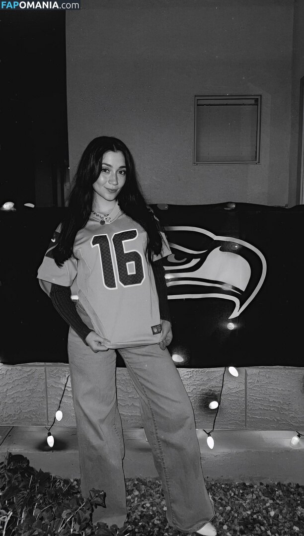 ayowhoischapis / kimbermelendrez Naken OnlyFans  Läckta Foto #9