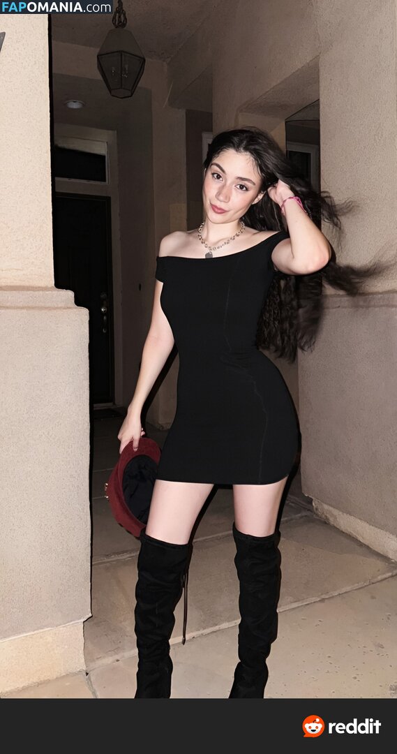 ayowhoischapis / kimbermelendrez Naken OnlyFans  Läckta Foto #11