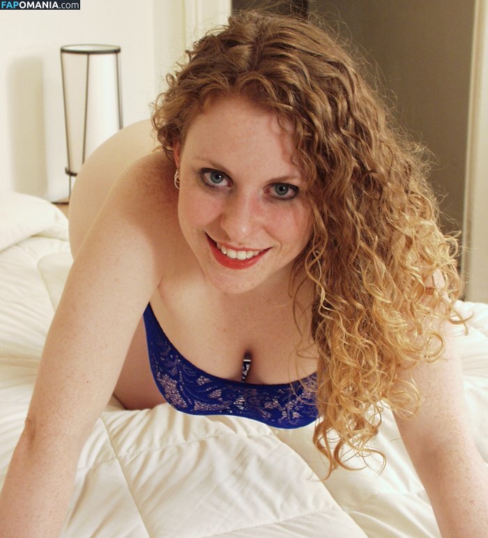 Kira The Little Redhead Naken OnlyFans  Läckta Foto #307