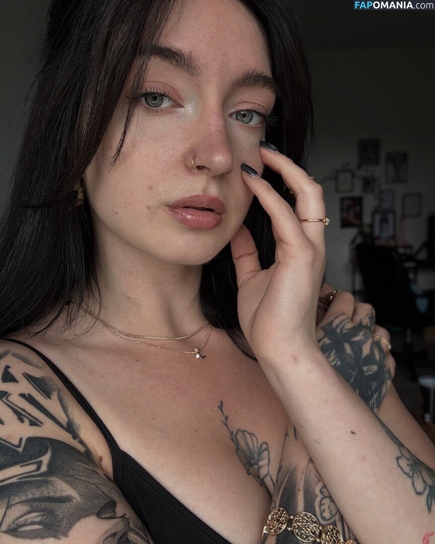 Kiras_note / Namiiii_Swaaaan / kirajulie Naken OnlyFans  Läckta Foto #6