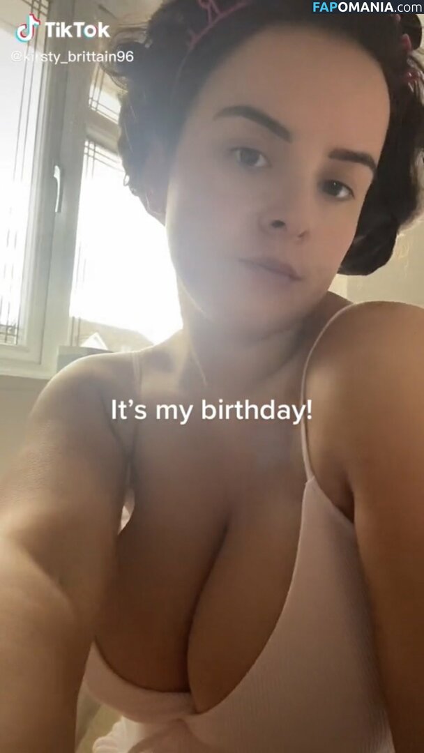 Kirsty Brittain / kbr_itt / kirstayyyxx Naken OnlyFans  Läckta Foto #2