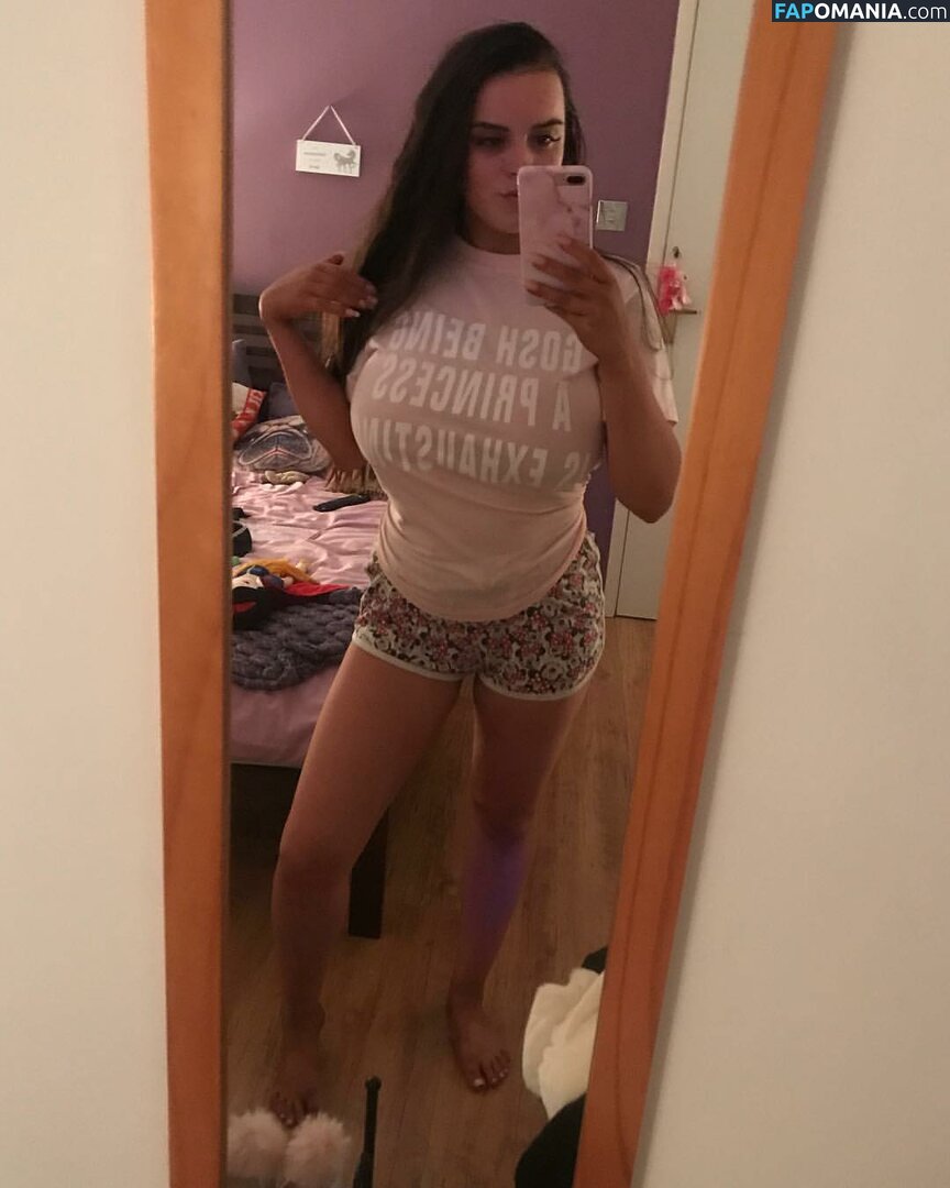 Kirsty Brittain / kbr_itt / kirstayyyxx Naken OnlyFans  Läckta Foto #9