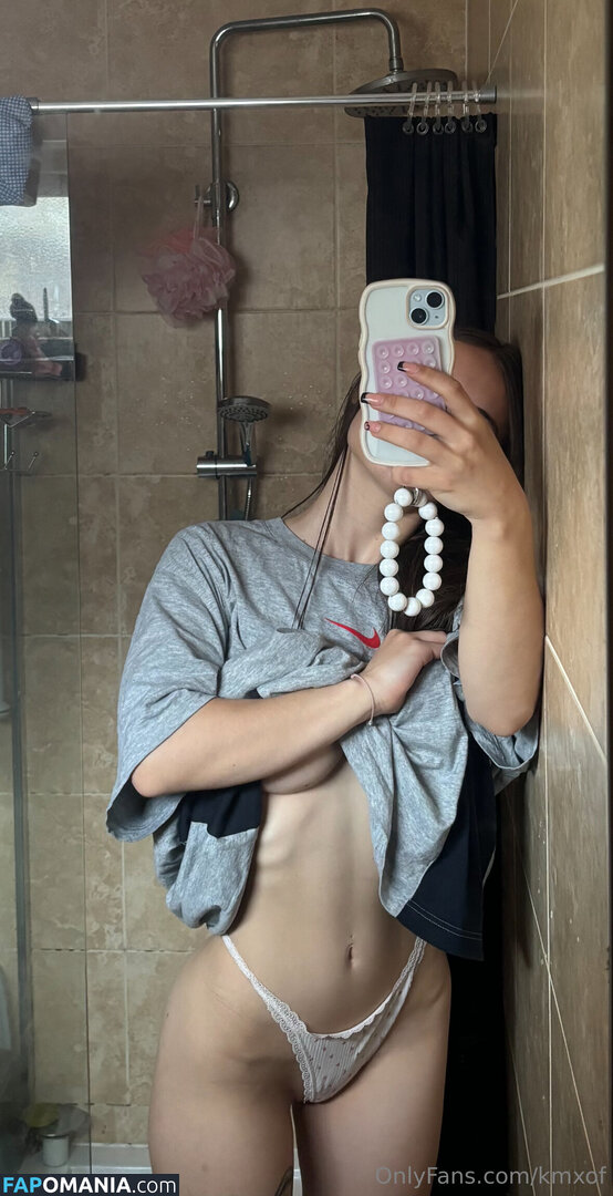 kmxof / the katies / xkatiee.x Naken OnlyFans  Läckta Foto #5