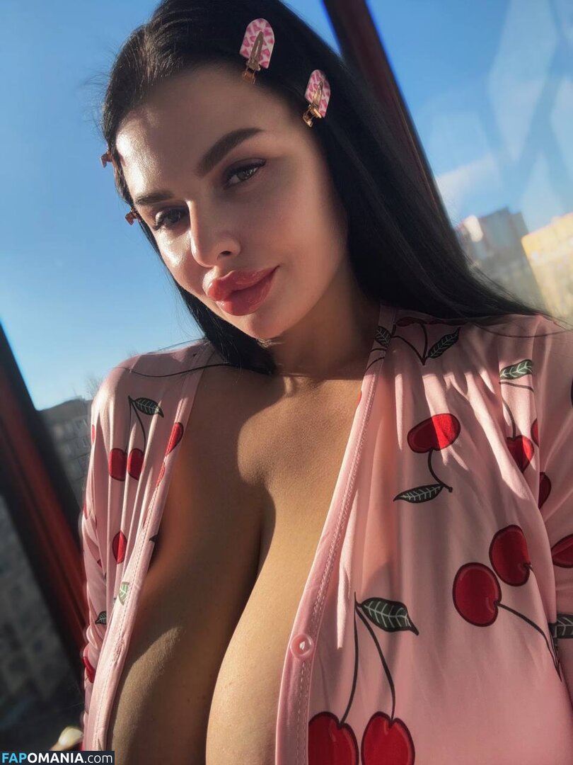 https: / kristina_doru Naken OnlyFans  Läckta Foto #5