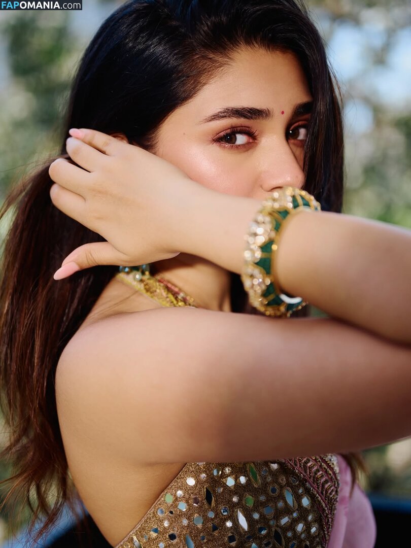 Krithi Shetty Naken OnlyFans  Läckta Foto #17