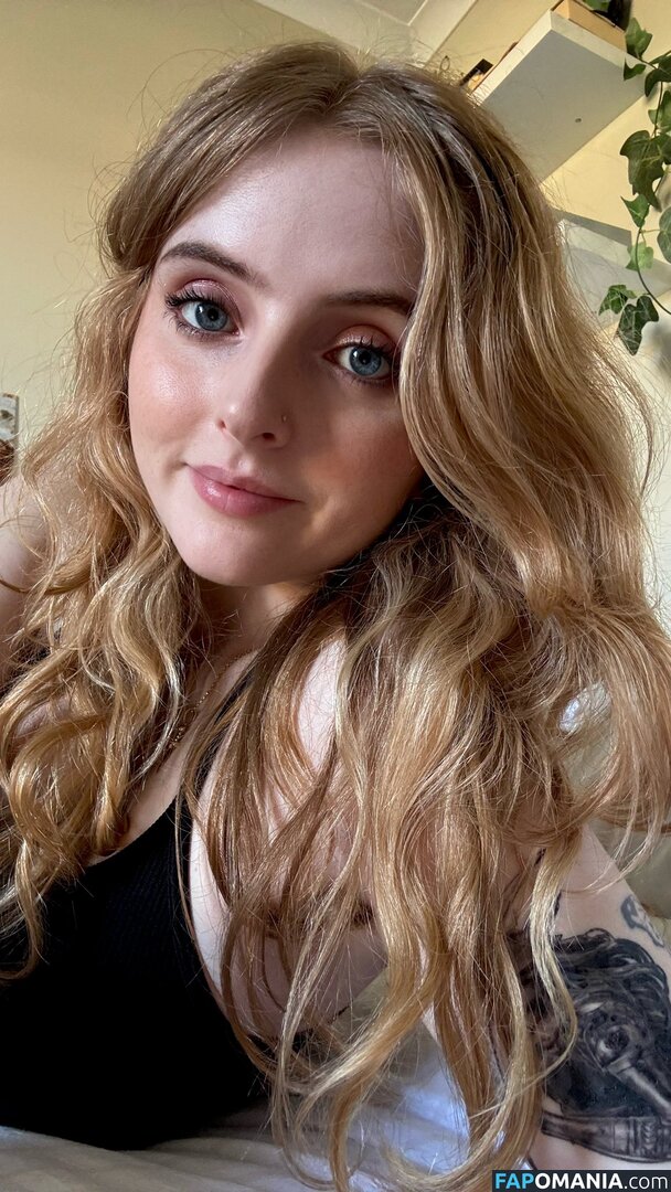 Krystal / Krysttl / Krysttlxd Naken OnlyFans  Läckta Foto #7
