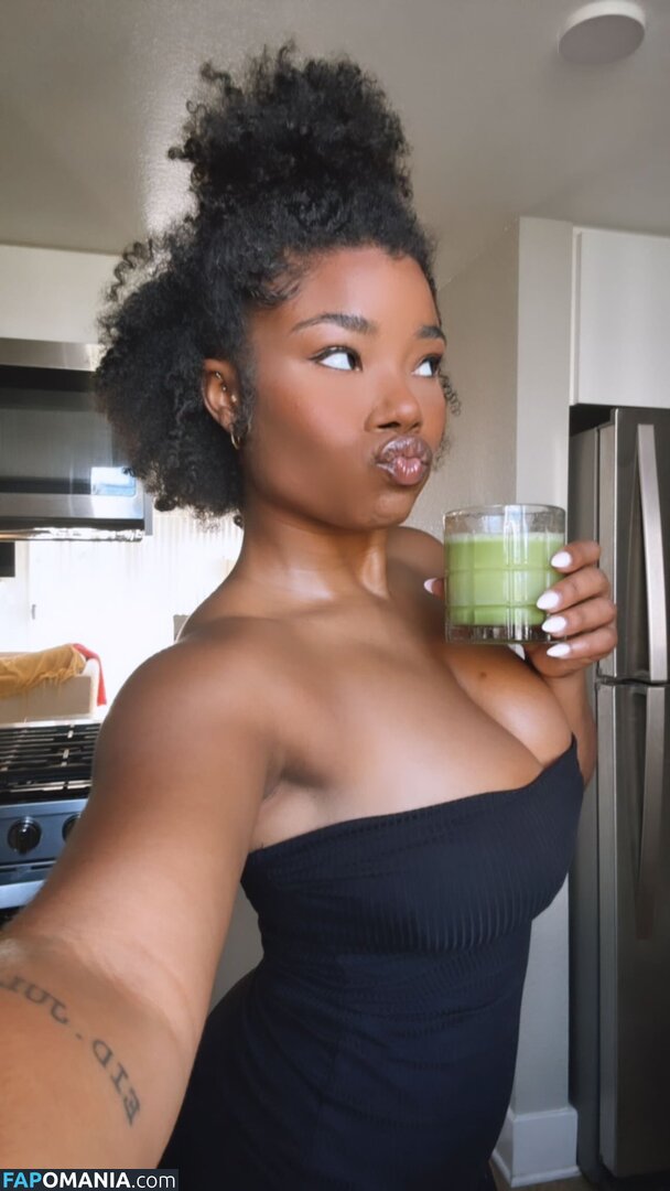 Kyylareneee / kurlykyy / kurrlyyy / kyylarenee Naken OnlyFans  Läckta Foto #13