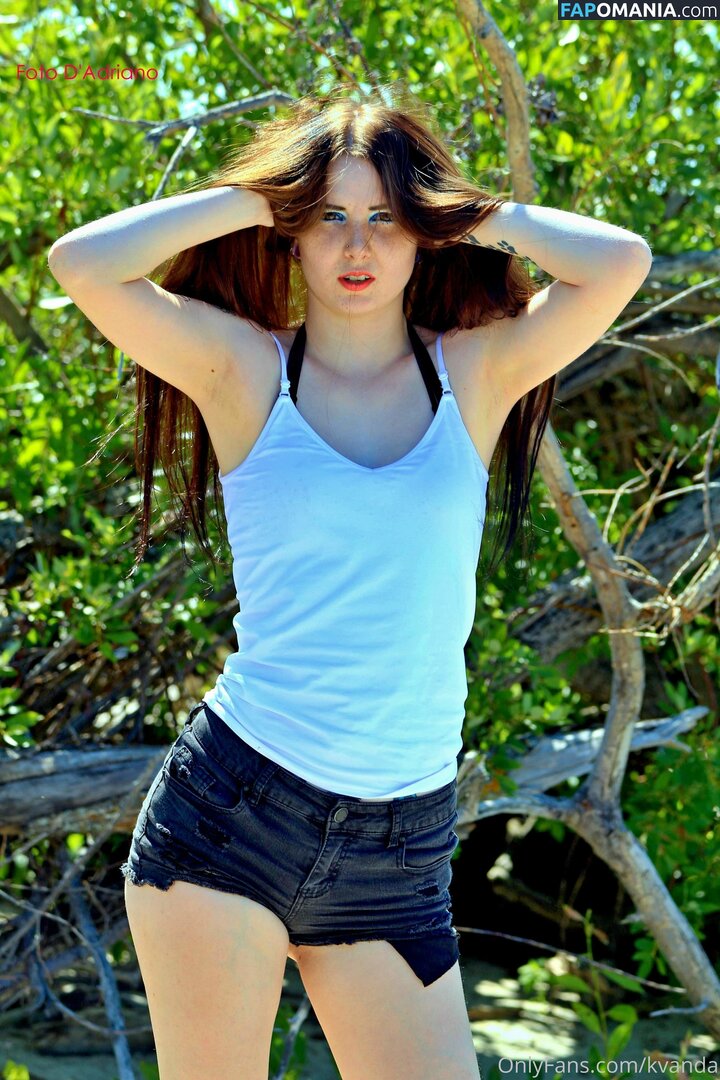 kvanda Naken OnlyFans  Läckta Foto #7