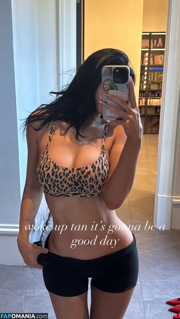 Kylie Jenner / kyliejenner / kyliejenner.2 Naken OnlyFans  Läckta Foto #31