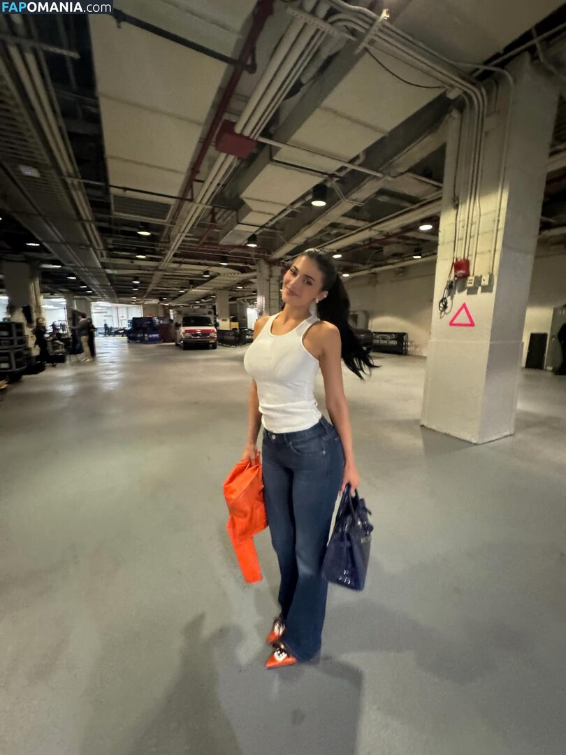 Kylie Jenner / https: / kyliejenner / kyliejenner.2 Naken OnlyFans  Läckta Foto #85