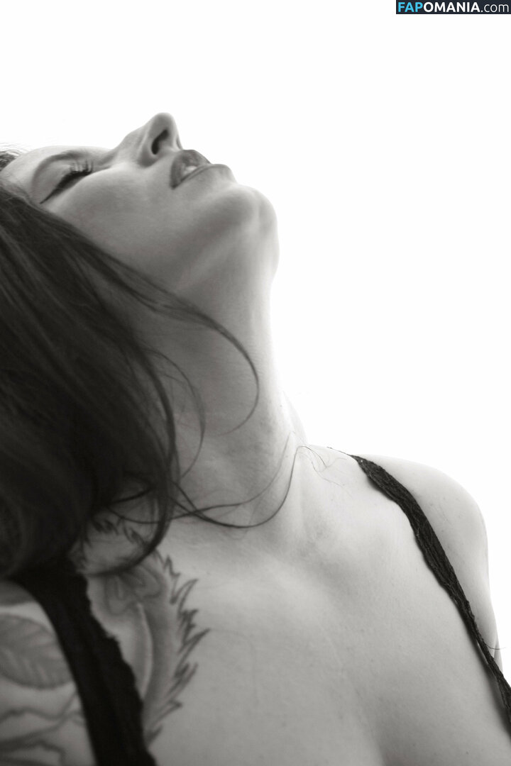 BustyKym S / Kymicals Naken OnlyFans  Läckta Foto #4