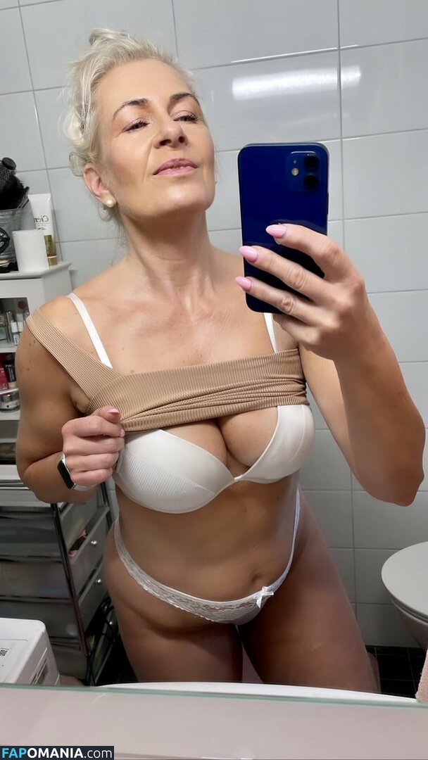 lacydreamer / silky_shining / tarjamerenvalta Naken OnlyFans  Läckta Foto #11