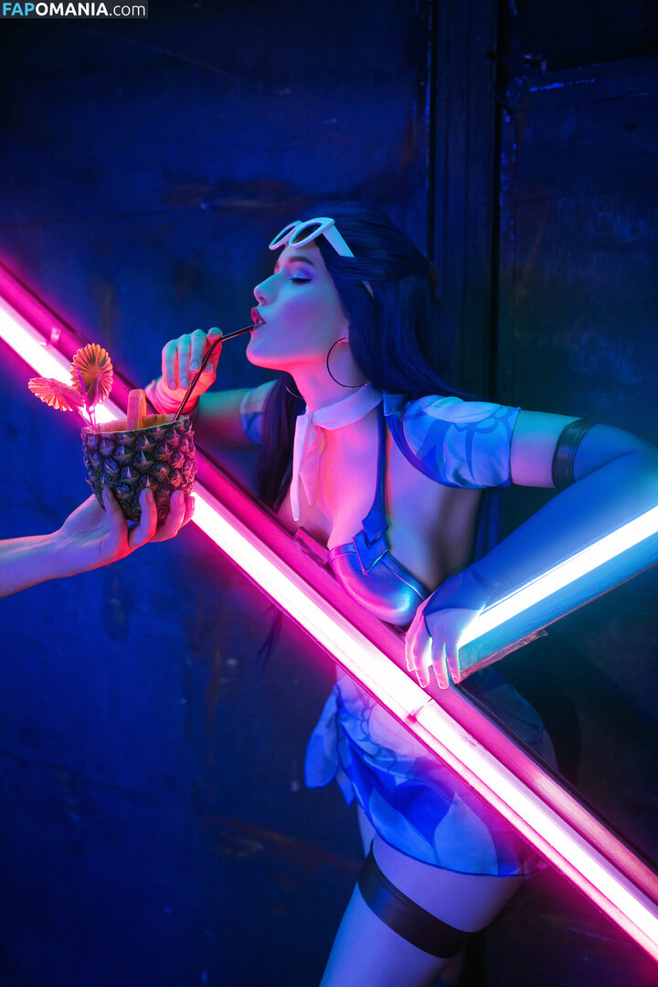Lada Lyumos / lada_lyumoscos / ladalyumos Naken OnlyFans  Läckta Foto #5