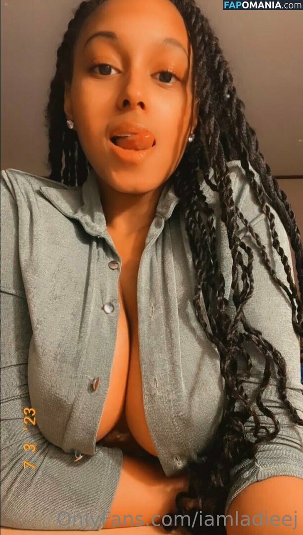 Lady J / iamladieej Naken OnlyFans  Läckta Foto #6