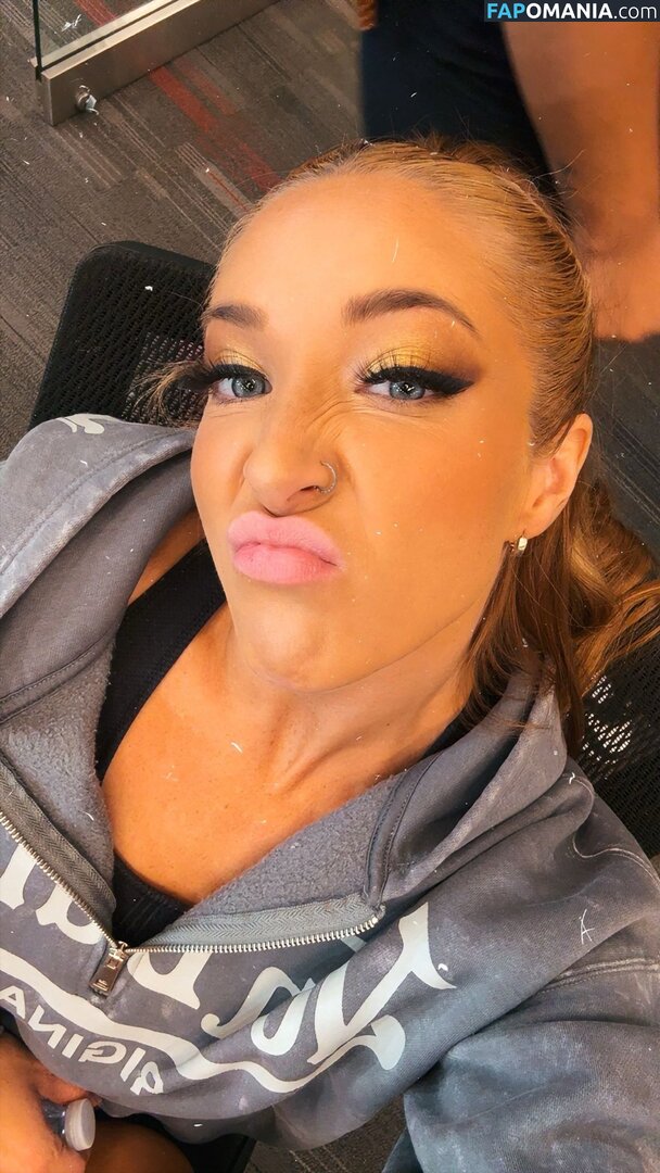 Lainey Reid / https: / lainey_wwe Naken OnlyFans  Läckta Foto #7