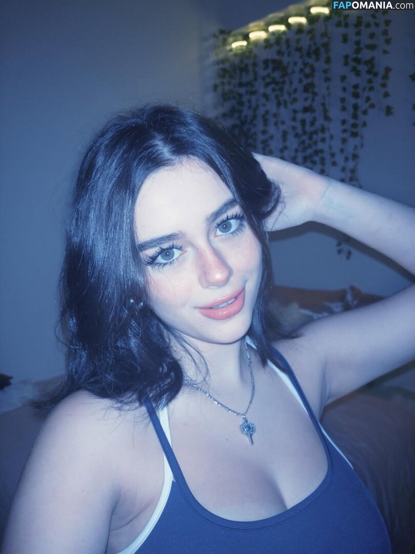 Lana Banana / Lana Luise / alanaluise Naken OnlyFans  Läckta Foto #7