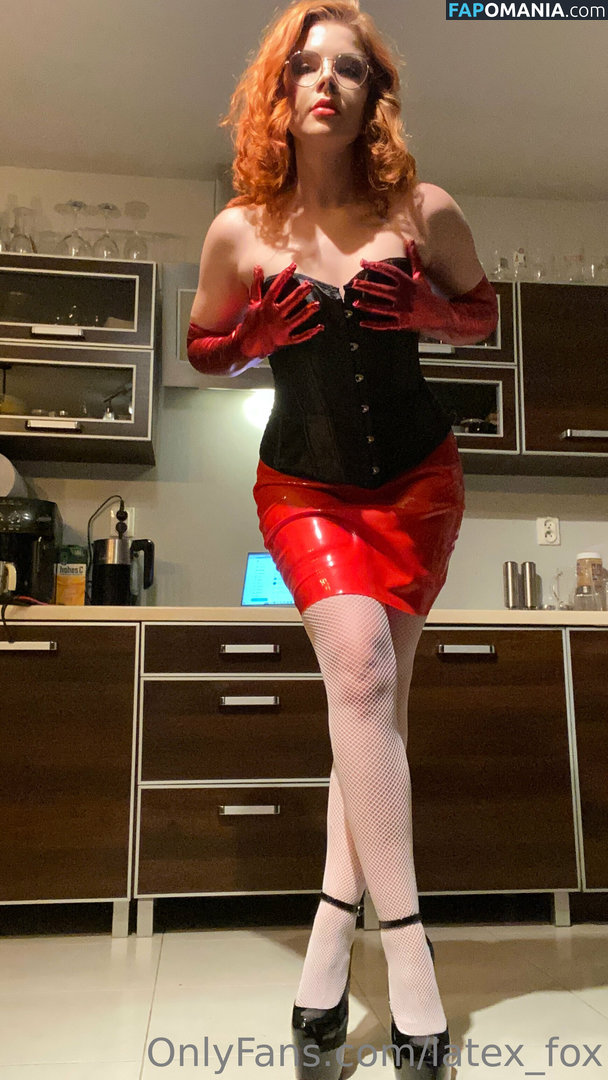 Latex Fox / LatexFox / Latex_Fox / latex_fox_ Naken OnlyFans  Läckta Foto #7