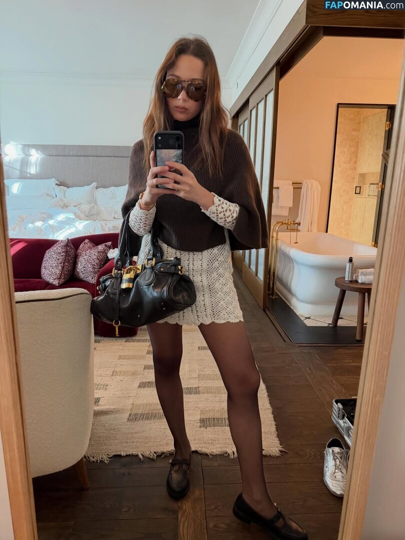 Laufey Lin / laufey Naken OnlyFans  Läckta Foto #151