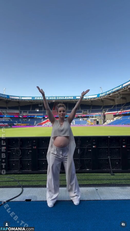 Laure Bv / laure_bv Naken OnlyFans  Läckta Foto #1