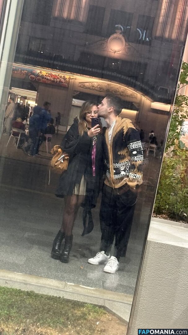 Laure Valée / laure_bv Naken OnlyFans  Läckta Foto #165