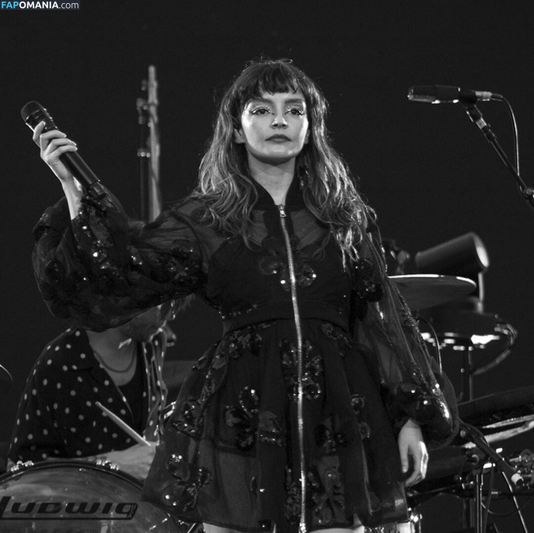Lauren Mayberry / laurenevemayberry Naken OnlyFans  Läckta Foto #302