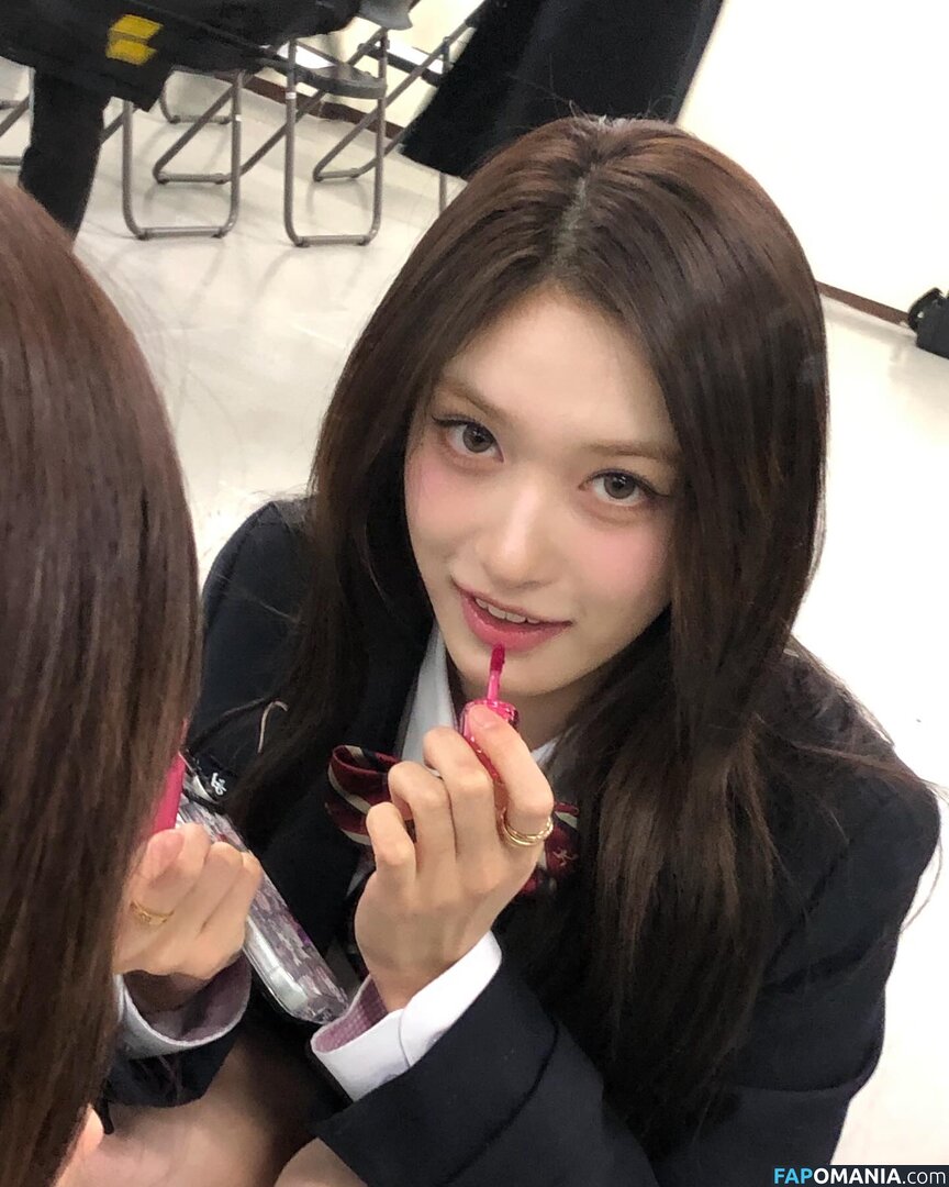 Lee Hyun-Seo / eeseooes / https: / iveleeseoi Naken OnlyFans  Läckta Foto #7