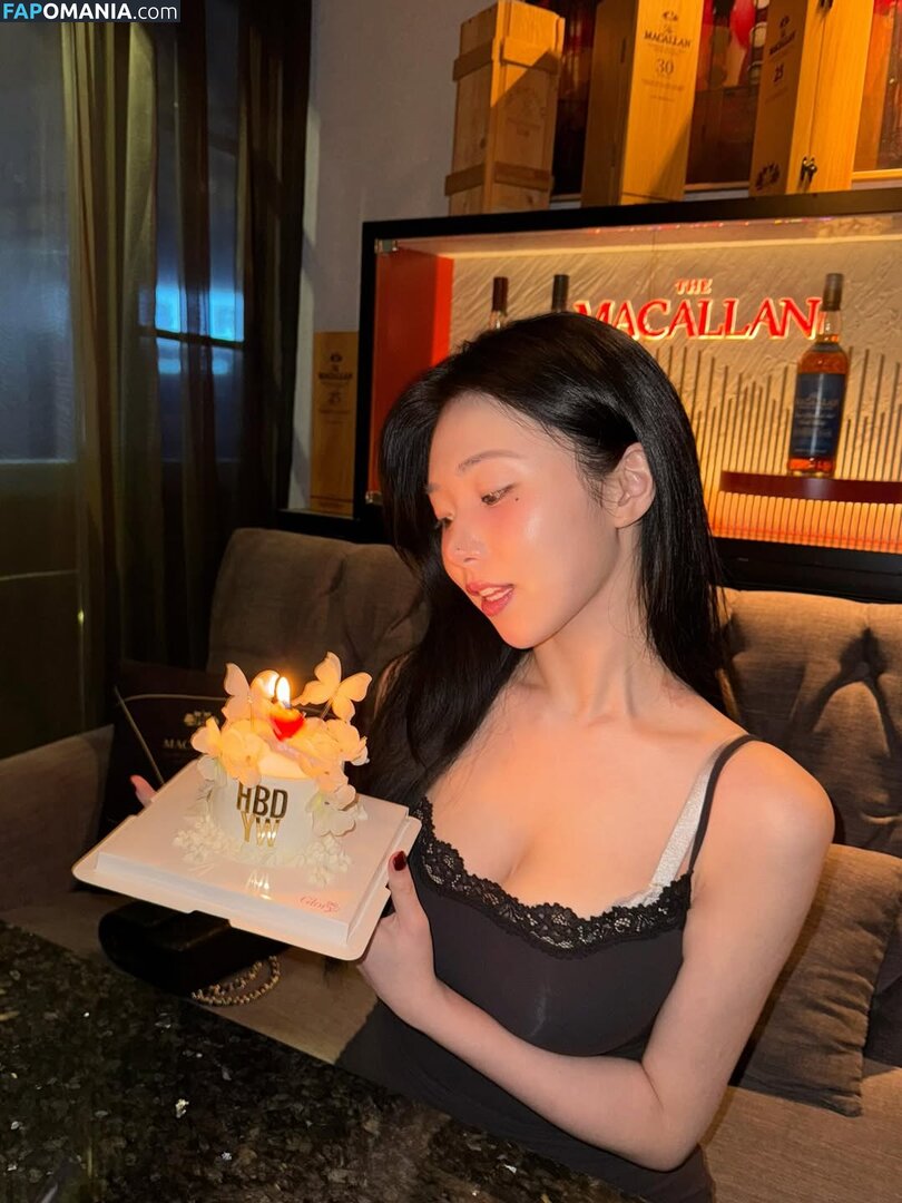 Lee Yeon-woo / yeonwooahh / yonu1201 / 이연우 | Yonu Kuro | yonu_kuro Naken OnlyFans  Läckta Foto #2