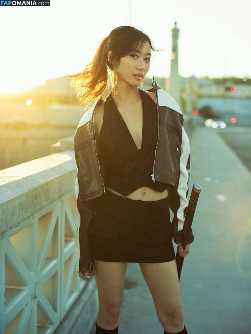 Famous Asian tiktoker / Leenda Dong / leendadong / leendaphotodumps Naken OnlyFans  Läckta Foto #2