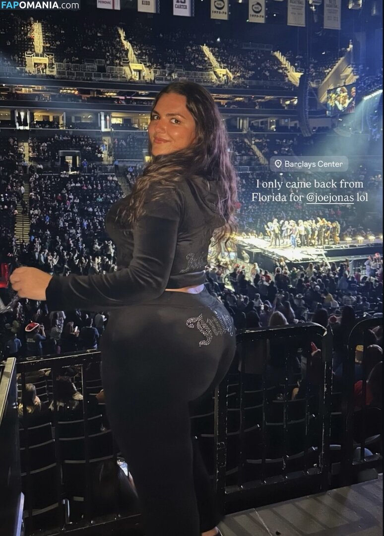 Lejneziri / lejlaneziri Naken OnlyFans  Läckta Foto #1