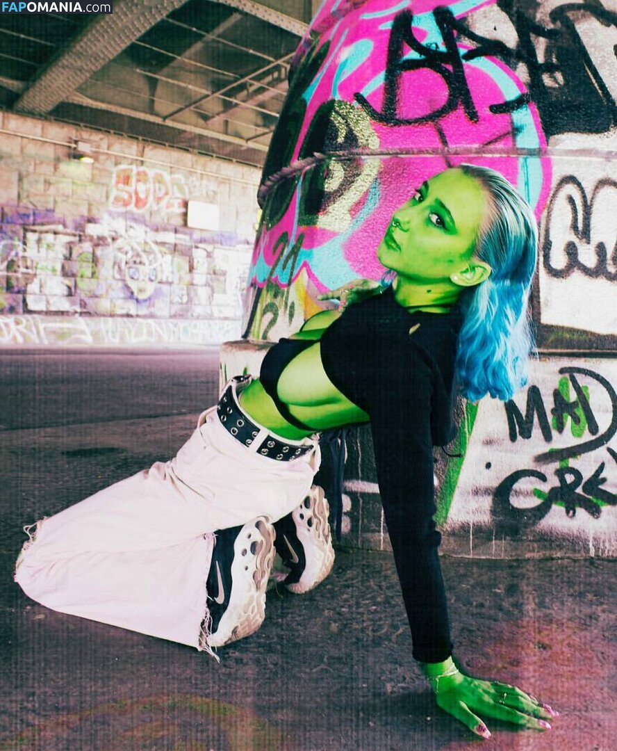 leliloo / lelilou.official Naken OnlyFans  Läckta Foto #233