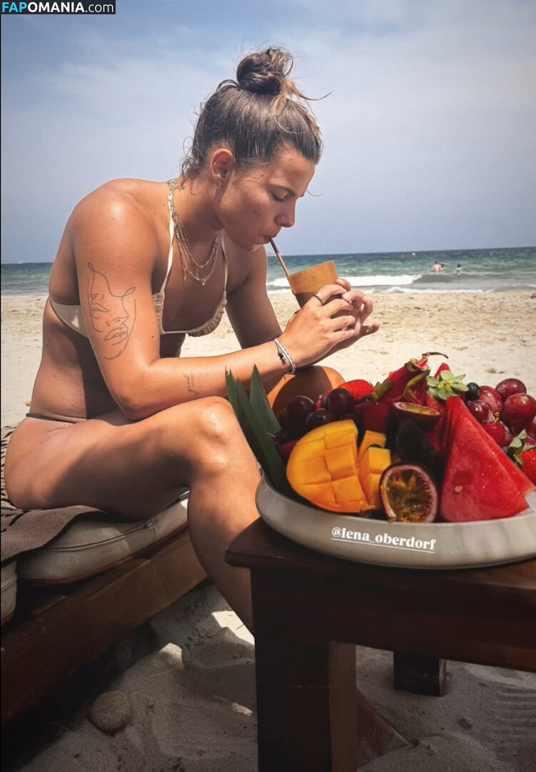 Lena Oberdorf Naken OnlyFans  Läckta Foto #1