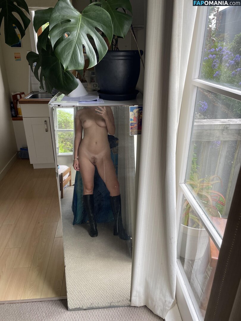 Lepetit_lapin / lepetitlapinkarori Naken OnlyFans  Läckta Foto #1