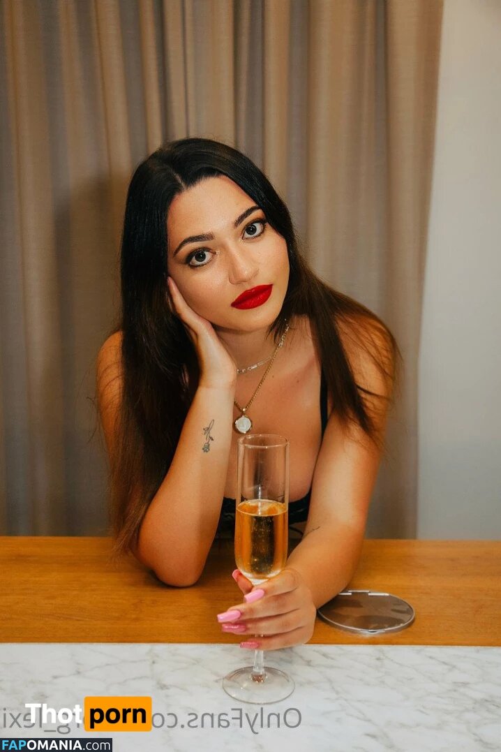 Lexi Borg Naken OnlyFans  Läckta Foto #8