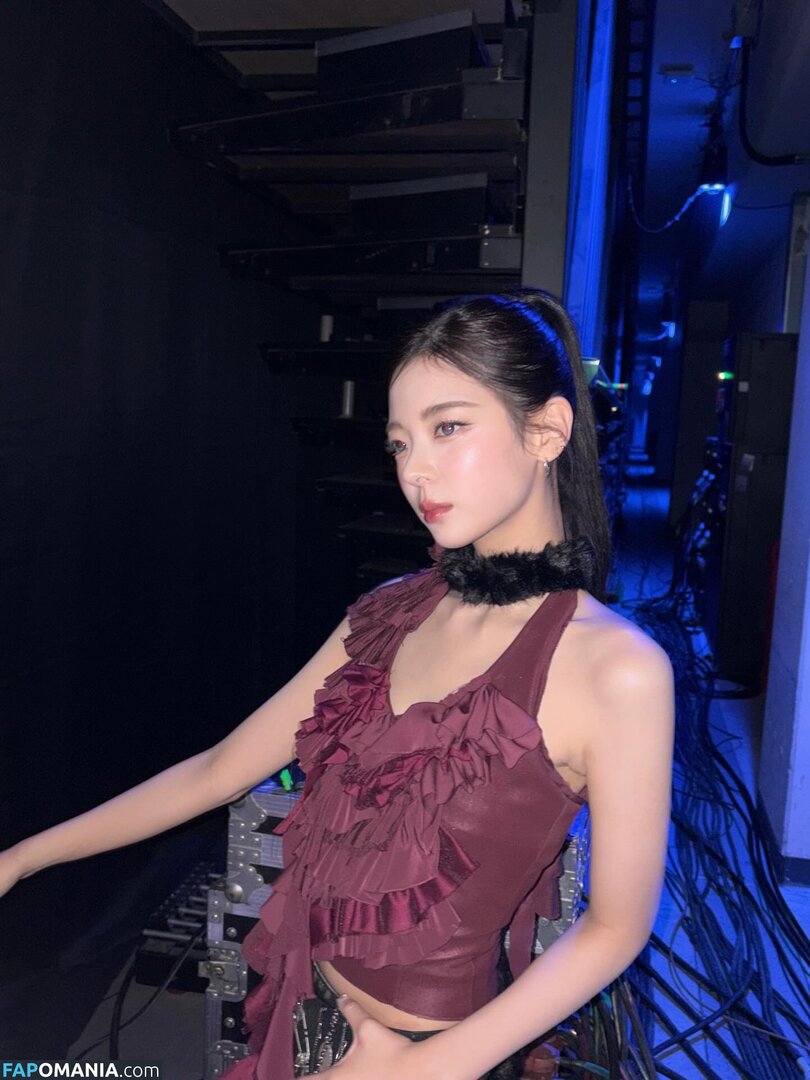 Choi Ji-su / ITZY / lia_loves___ / 최지수 Naken OnlyFans  Läckta Foto #5