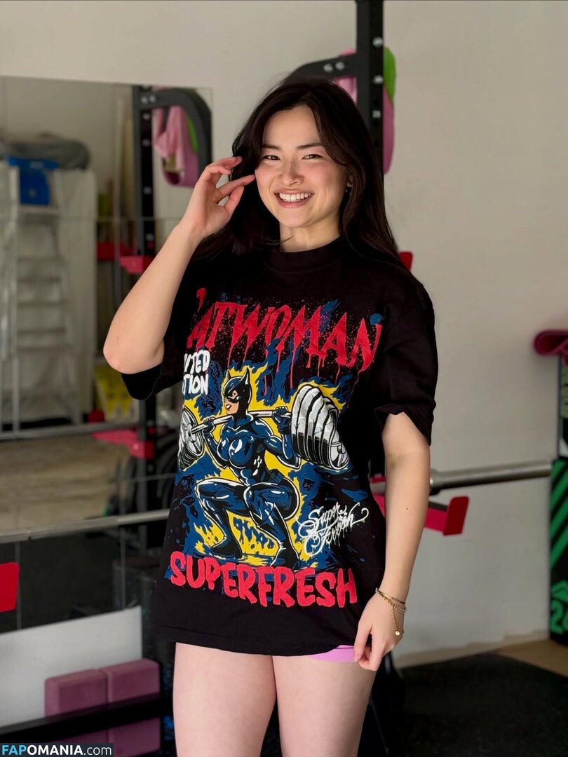 Liana Chau / liana_del_rey Naken OnlyFans  Läckta Foto #1