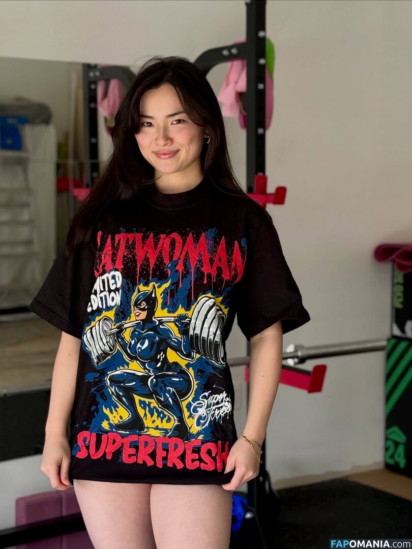 Liana Chau / liana_del_rey Naken OnlyFans  Läckta Foto #3