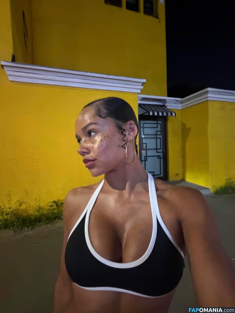Liana Maria / lianamariaofficial Naken OnlyFans  Läckta Foto #14