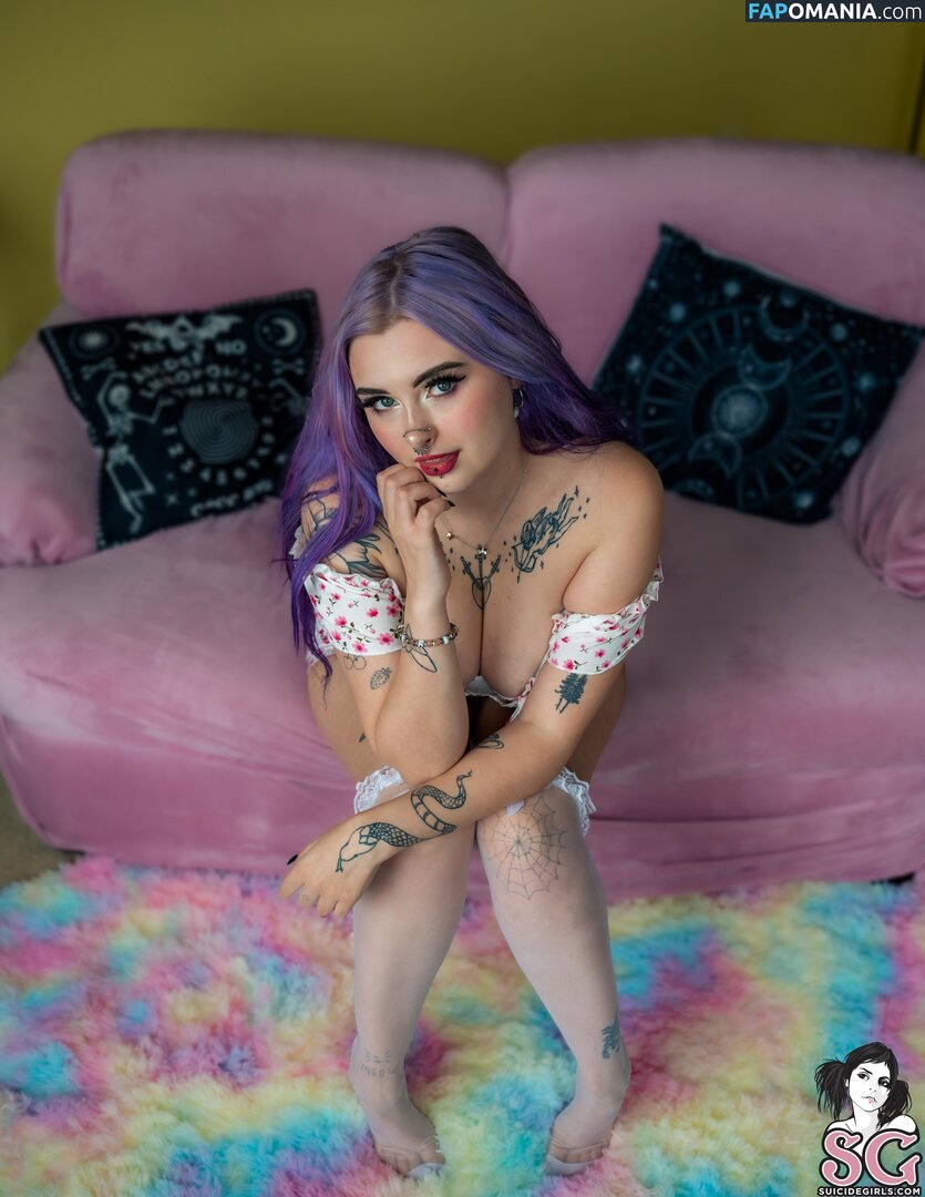 Lilacfables Naken OnlyFans  Läckta Foto #8