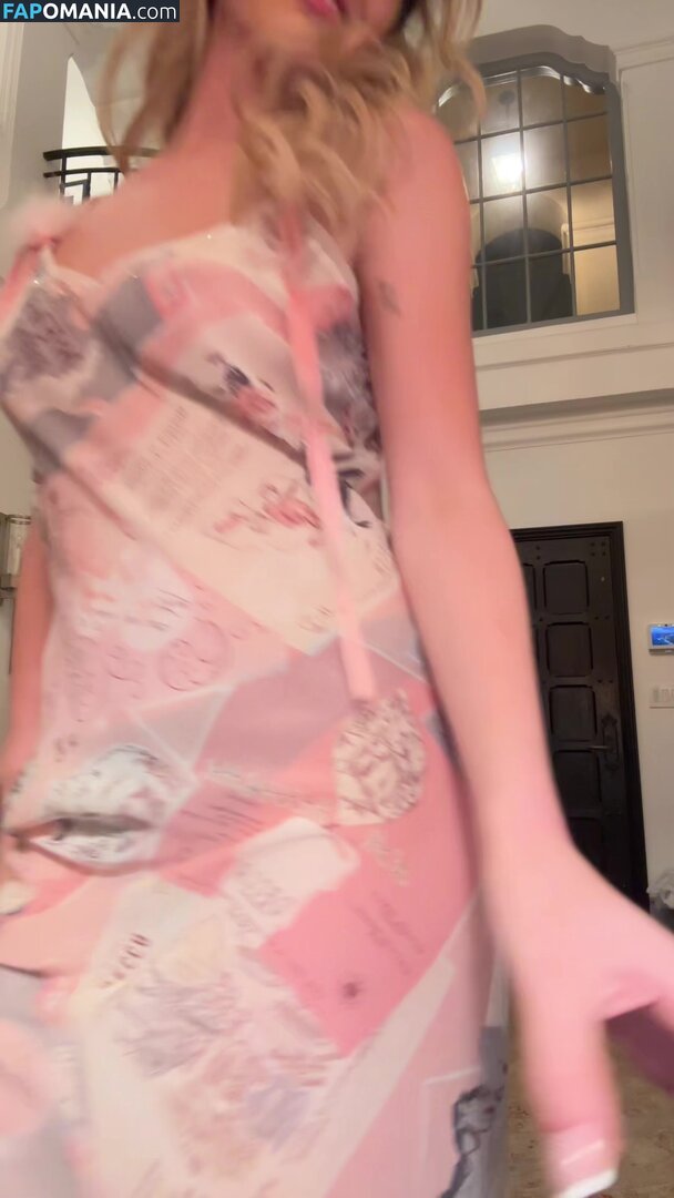 Lilia Buckingham / lilia Naken OnlyFans  Läckta Foto #12
