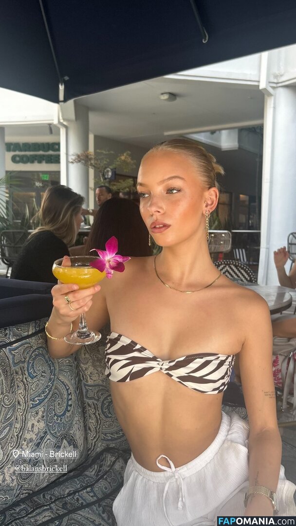 Lilli Sophia / _lillisophia_ / sophiahof3e Naken OnlyFans  Läckta Foto #11