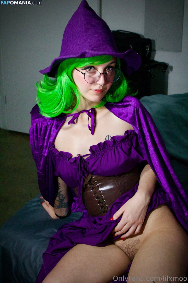 lil.x.moo / lilxmoo / mellyxooxx Naken OnlyFans  Läckta Foto #6