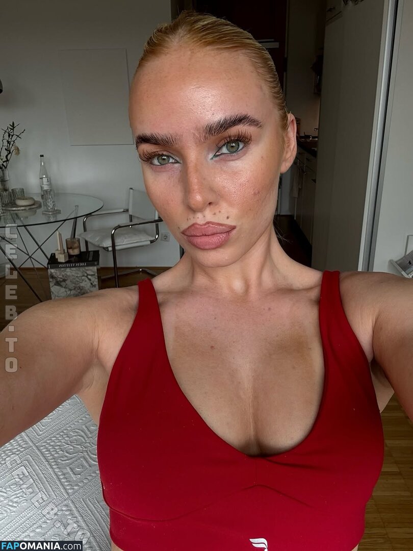 Lilycharlottevoss Naken OnlyFans  Läckta Foto #1
