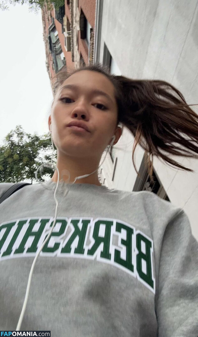 Lilychee Naken OnlyFans  Läckta Foto #1068