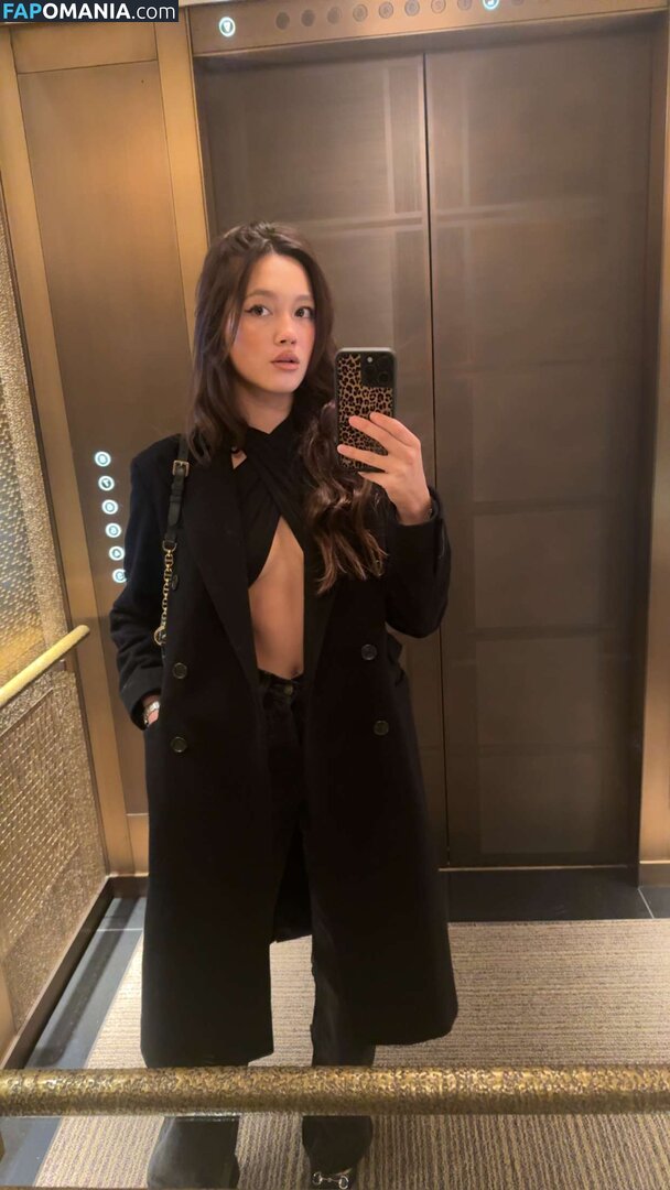 Lilychee Naken OnlyFans  Läckta Foto #1115